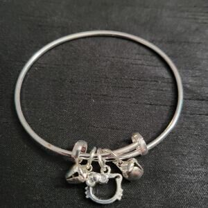 Hello Kitty silver tone charm bracelet with little bells